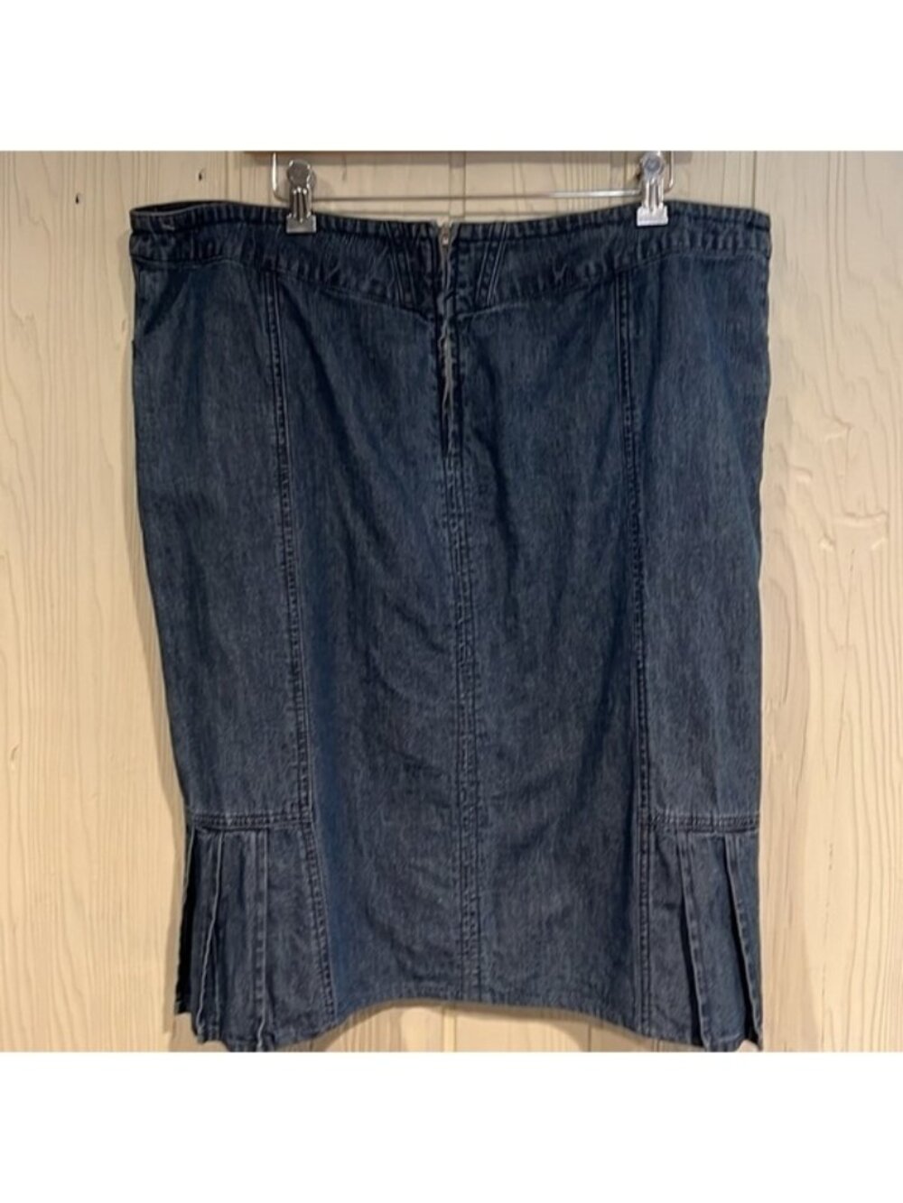 Cj Banks 100% cotton jean skirt with side pleats size 18 W